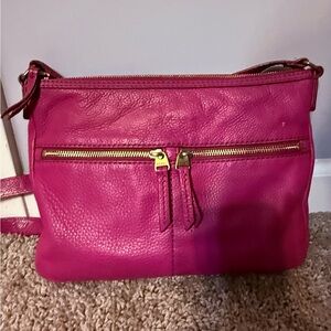 Fossil Pink Leather Crossbody Bag with Front Zip Pocket